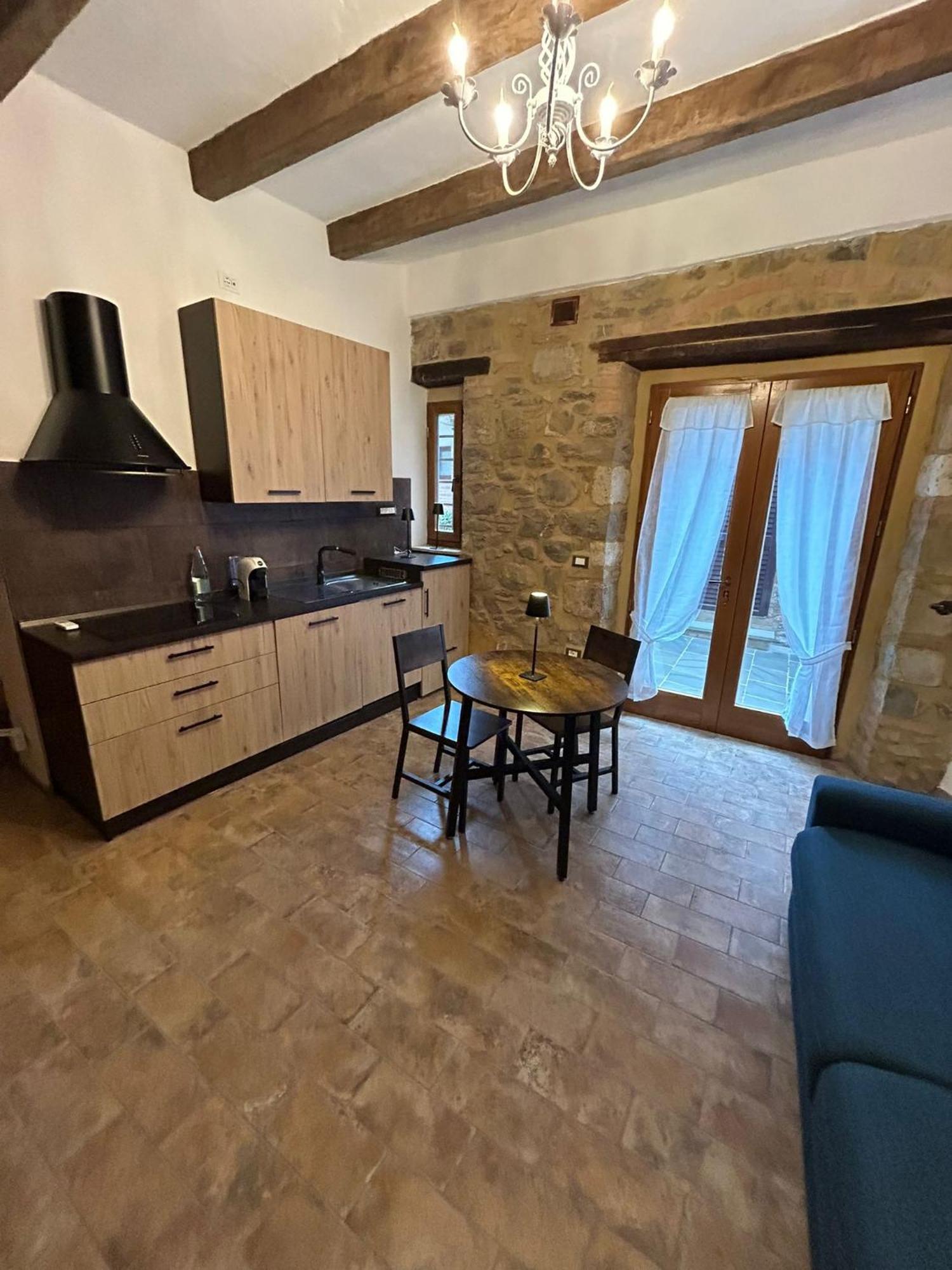 Borgo Di Mezzo Διαμέρισμα Castelnuovo dellʼAbate Εξωτερικό φωτογραφία